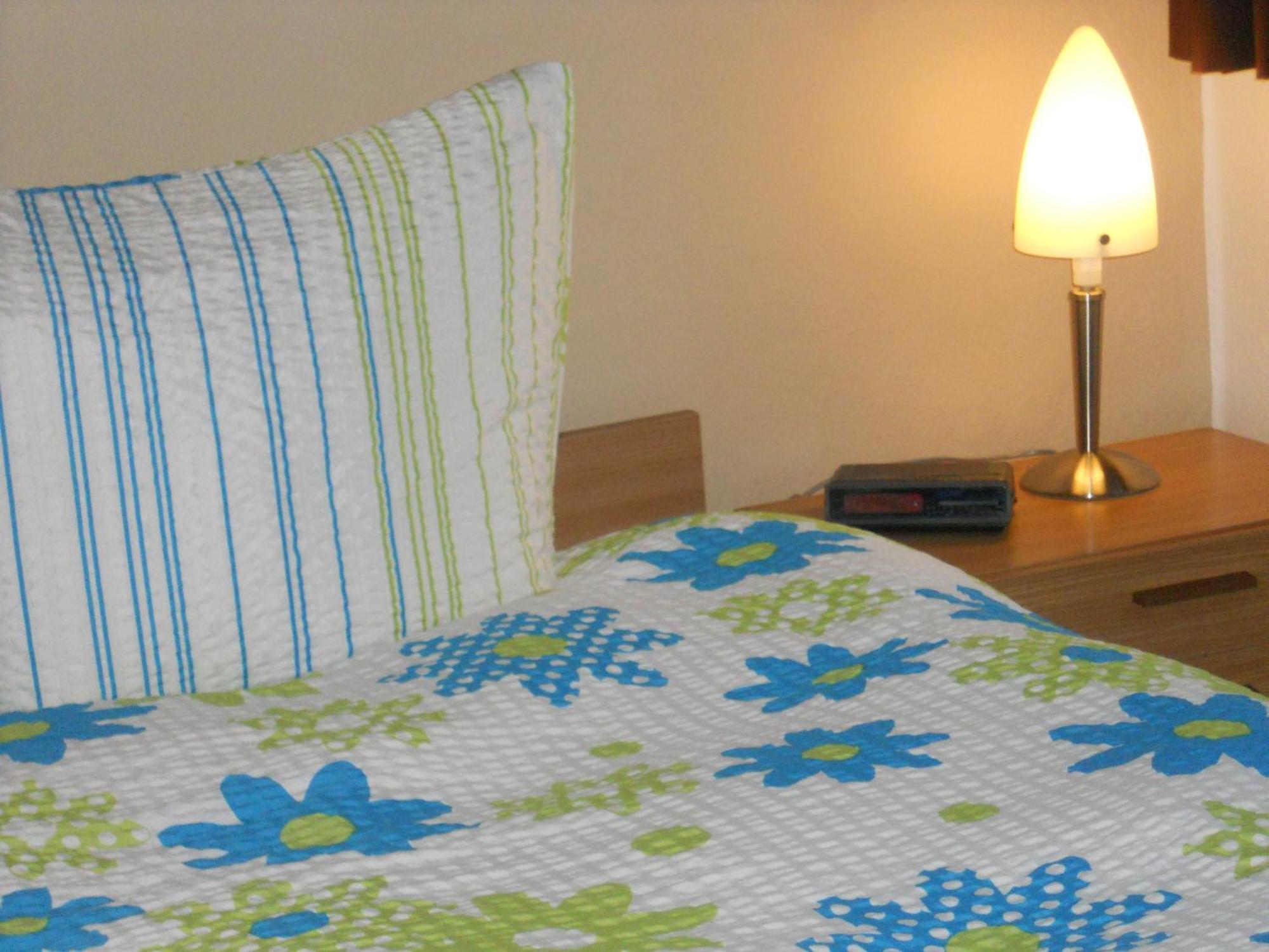 Pension Am Lieserpfad Manderscheid Habitación foto